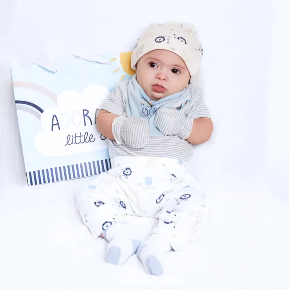 Kit Bebê Enxoval 6 Peças Body Manga Curta Babador Calça Touca Meia E Luva Tip Top