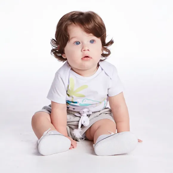 Body Bebê Dino Meia Malha Silk Brilha No Escuro Tip Top