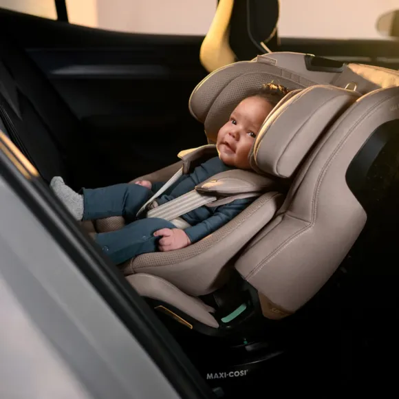 Cadeira Auto Emerald 360 Pro Isofix 0 A 36kg Authentic Black Maxi Cosi